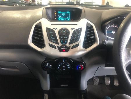 2013-Ford-EcoSport-10-EcoBoost-Trend_8