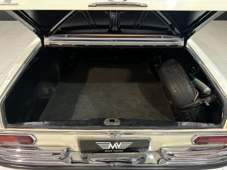 1971-Mercedes-Benz-S-Class-280-S_14