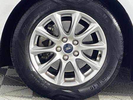 2015-Ford-Fusion-15-EcoBoost-Trend-Auto_4