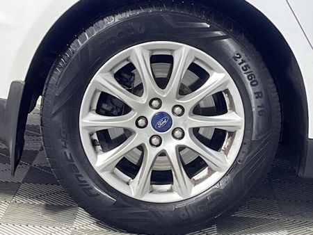 2015-Ford-Fusion-15-EcoBoost-Trend-Auto_7