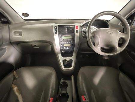 2006-Hyundai-Tucson-20-GLS_1