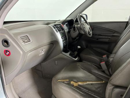 2006-Hyundai-Tucson-20-GLS_8