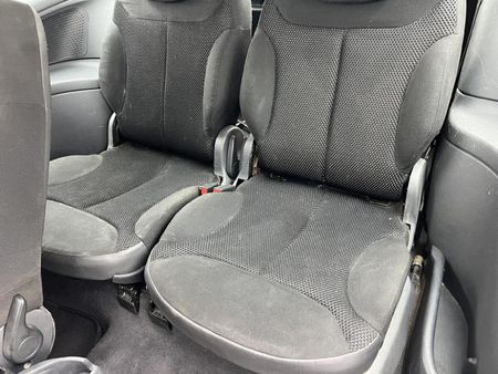2007-Citroen-C2-14i-VTR_10
