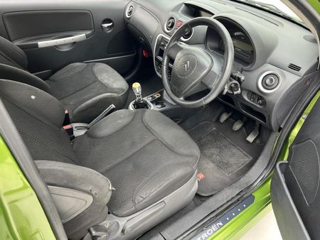 2007-Citroen-C2-14i-VTR_12