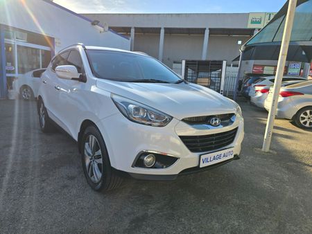 2014-Hyundai-ix35-20-GLS-Executive_0