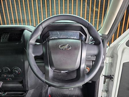 2025-Mahindra-Pik-Up-22-mHawk-S4-Single-Cab_9