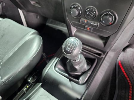 2025-Mahindra-Pik-Up-22-mHawk-S4-Single-Cab_12