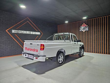 2025-Mahindra-Pik-Up-22-mHawk-S4-Single-Cab_19