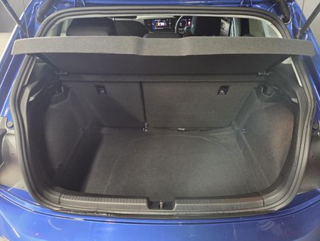 2025-Volkswagen-Polo-10-TSI-Life_19
