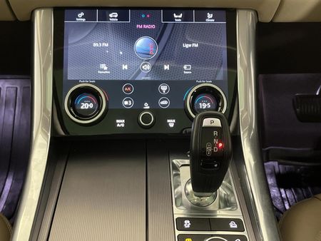 2021-Land-Rover-Range-Rover-Sport-30-D-HSE-190kW_9