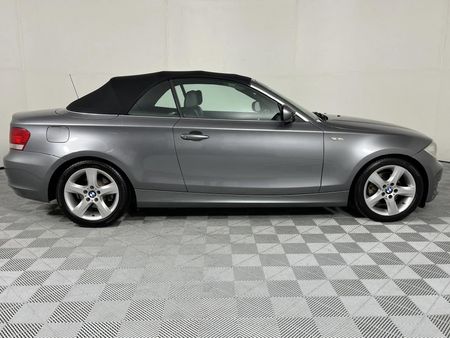 2010-BMW-1-Series-125i-Convertible-M-Sport-Auto_14