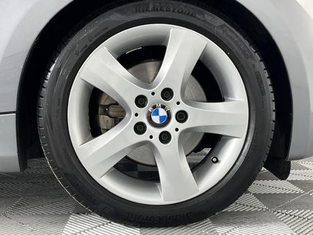 2010-BMW-1-Series-125i-Convertible-M-Sport-Auto_3