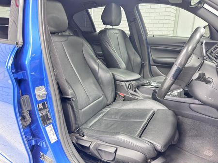 2020-BMW-1-Series-M140i-5-Door-Auto_10