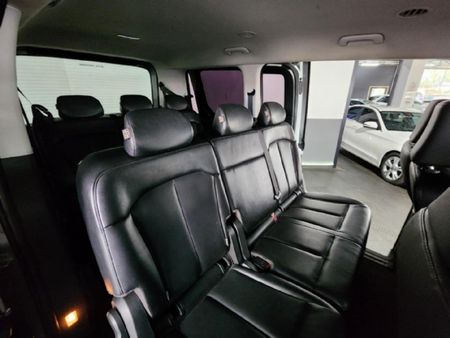 2022-Hyundai-Staria-22d-Executive-Auto_9