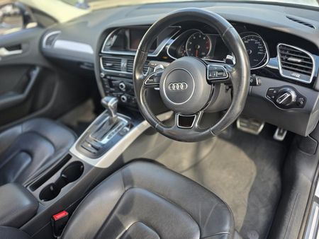 2015-Audi-A4-S-Line_9