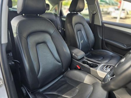2015-Audi-A4-S-Line_8