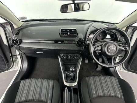 2021-Mazda-2-15-Active-5-dr_9