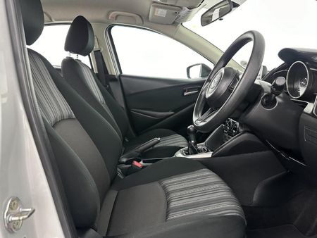 2021-Mazda-2-15-Active-5-dr_10
