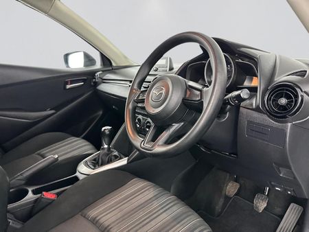 2021-Mazda-2-15-Active-5-dr_15