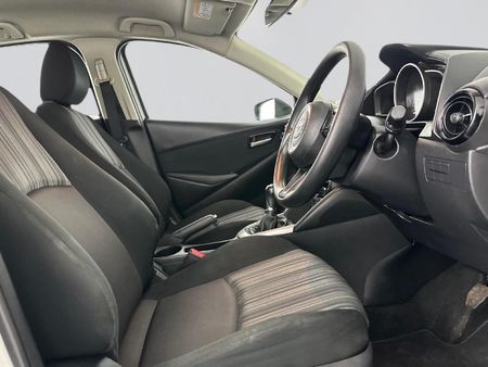 2021-Mazda-2-15-Active-5-dr_16