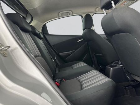 2021-Mazda-2-15-Active-5-dr_18