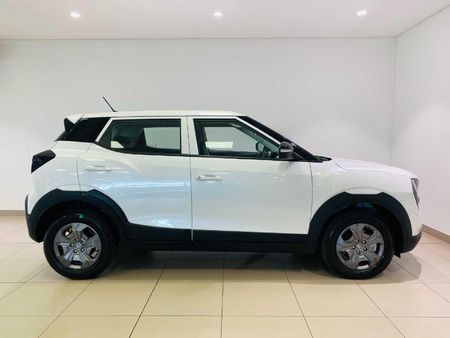 2026-Mahindra-XUV-3XO-12T-MX2_2