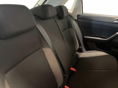 2024-Volkswagen-Polo-10-TSI-Life-Auto-DSG_9