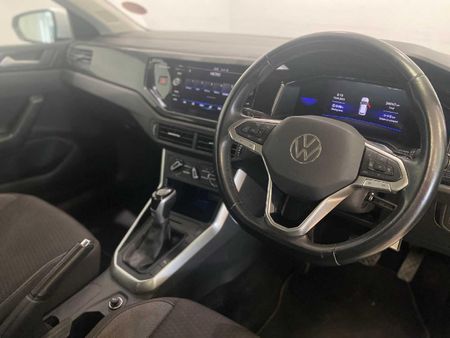 2024-Volkswagen-Polo-10-TSI-Life-Auto-DSG_10