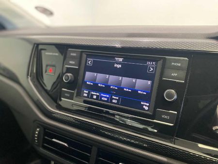 2024-Volkswagen-Polo-10-TSI-Life-Auto-DSG_11
