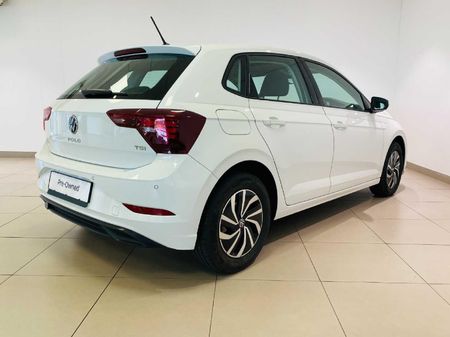 2024-Volkswagen-Polo-10-TSI-Life-Auto-DSG_3