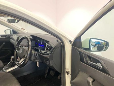 2024-Volkswagen-Polo-10-TSI-Life-Auto-DSG_7