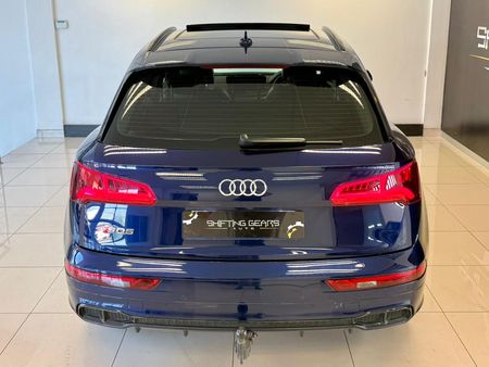 2018-Audi-SQ5-30-TFSI-quattro-Auto_9