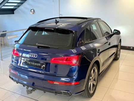 2018-Audi-SQ5-30-TFSI-quattro-Auto_12