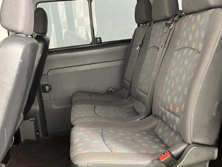 2005-Mercedes-Benz-Vito-115-CDI-CrewBus_3