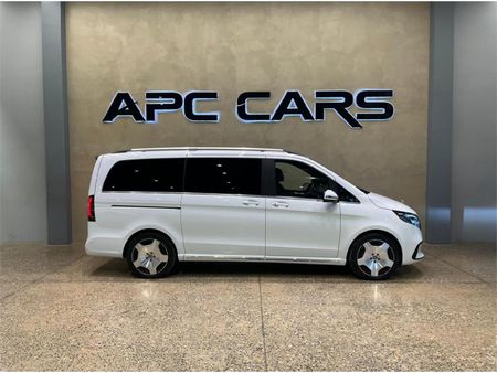 2025-Mercedes-Benz-V-Class-V300d-Exclusive_1