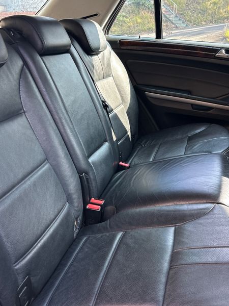2012-Mercedes-Benz-ML-350-Auto_7