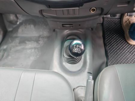 2016-Toyota-Hilux-25-D-4D-Single-Cab_6
