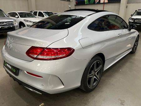 2018-Mercedes-Benz-C-Class-C-220d-AMG-Coupe-Auto_2