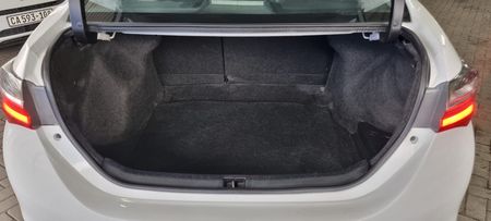 2017-Toyota-Corolla-18-Exclusive_13