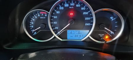 2017-Toyota-Corolla-18-Exclusive_14