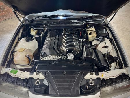 1997-BMW-M3-Sedan_18