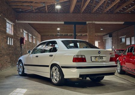 1997-BMW-M3-Sedan_1