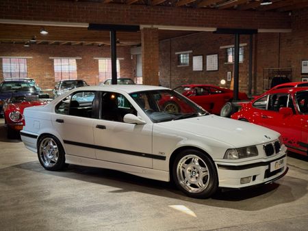 1997-BMW-M3-Sedan_2