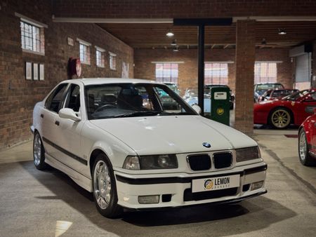 1997-BMW-M3-Sedan_4