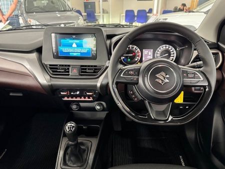 2025-Suzuki-Fronx-Fronx-15-GL-Manual_11