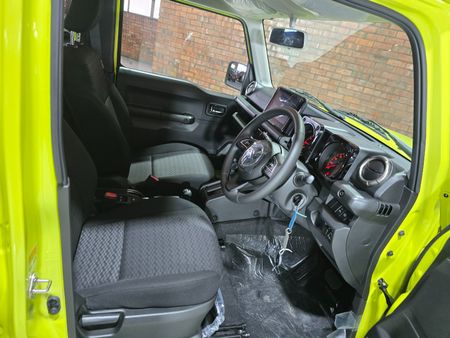 2025-Suzuki-Jimny-15-GLX-AllGrip-5-Door-Auto_6