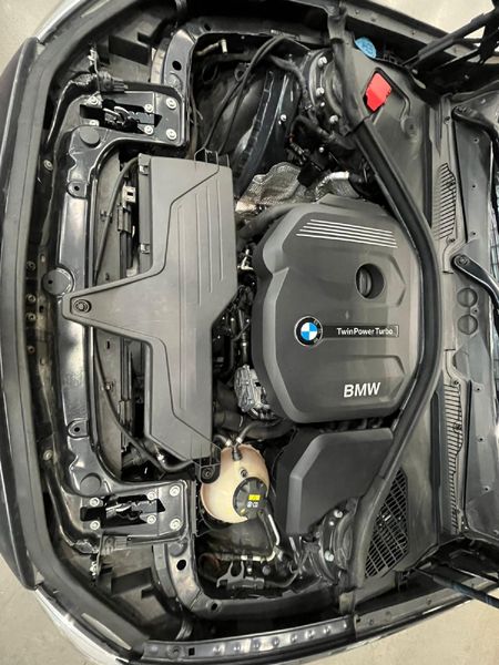 2017-BMW-1-Series-118i-5-dr-Auto_9