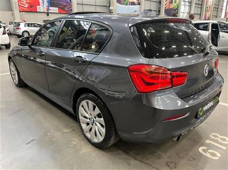 2017-BMW-1-Series-118i-5-dr-Auto_4
