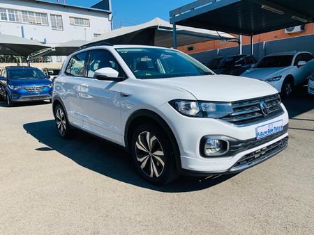 2020-Volkswagen-T-Cross-R-LINER_3