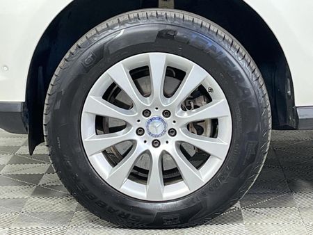 2013-Mercedes-Benz-ML-350-Bluetec_4